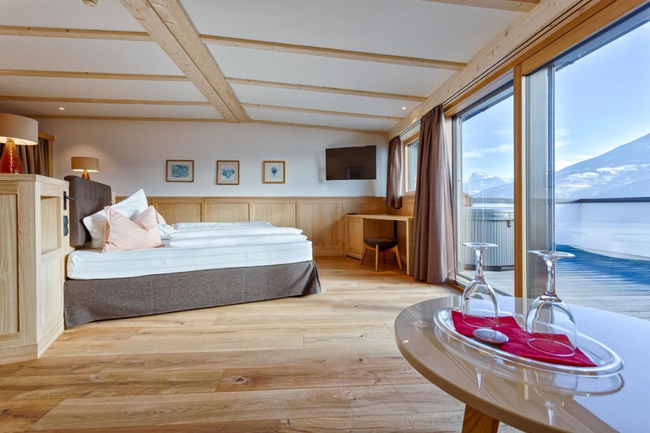 Granpanorama Hotel Stephanshof Villandro Ngoại thất bức ảnh